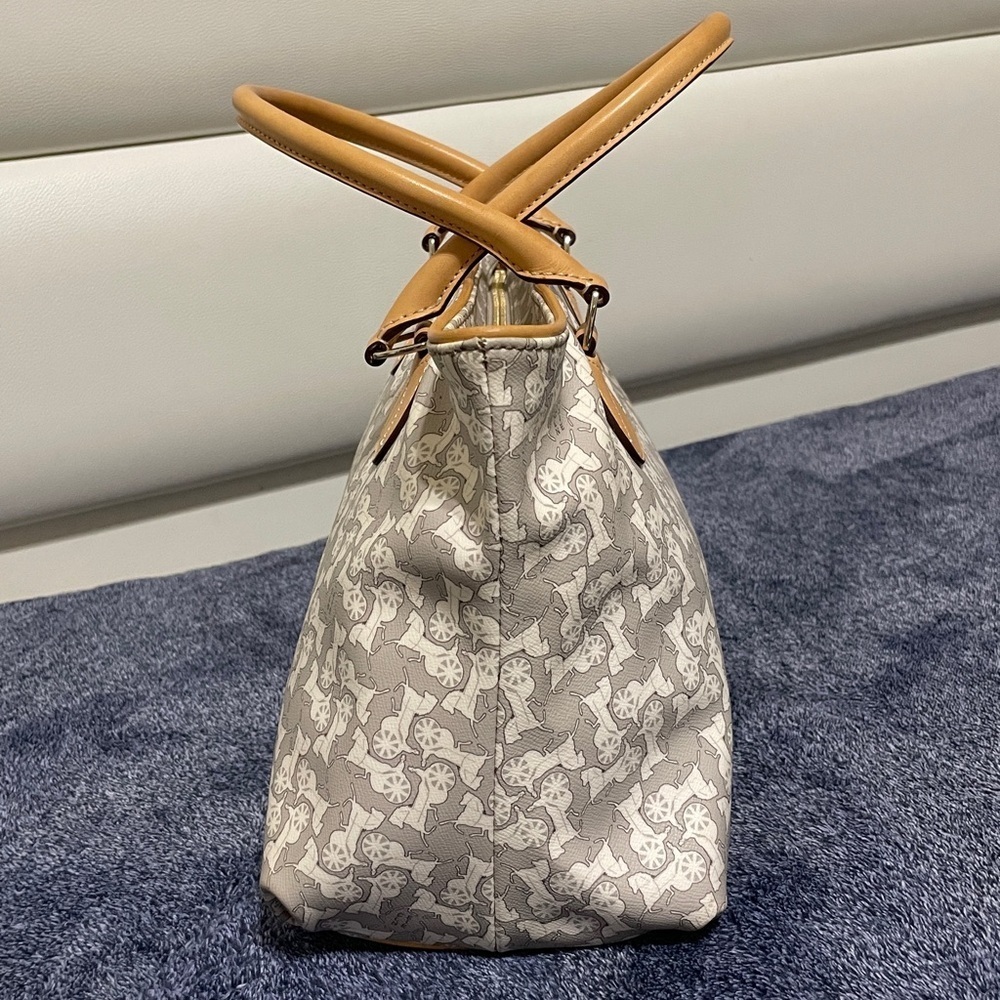 Celine PVC Handbag - Picture 5 of 15